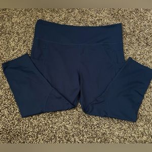 Zyia Navy Blue Crop Leggings with Pockets